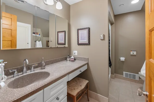 $1,300,000 | 611 East Walnut Street, Horicon, WI 53032