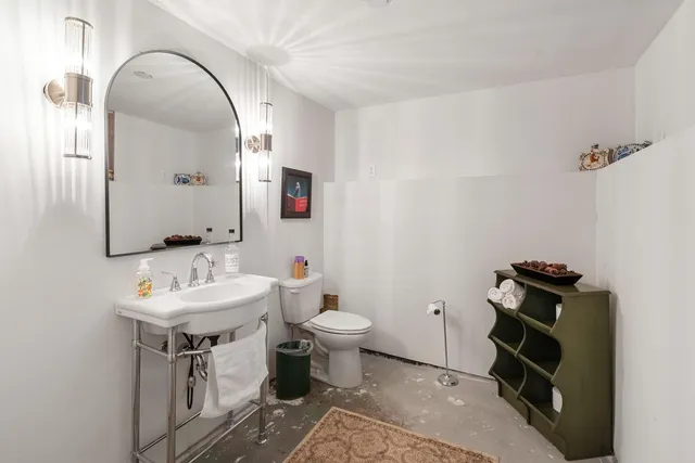 $1,300,000 | 611 East Walnut Street, Horicon, WI 53032