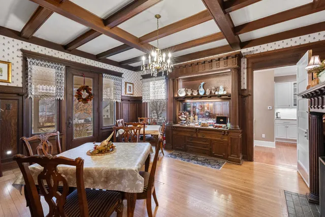 $1,300,000 | 611 East Walnut Street, Horicon, WI 53032