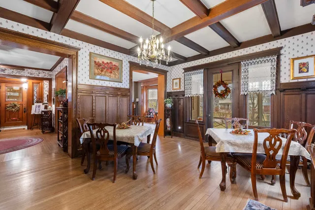 $1,300,000 | 611 East Walnut Street, Horicon, WI 53032