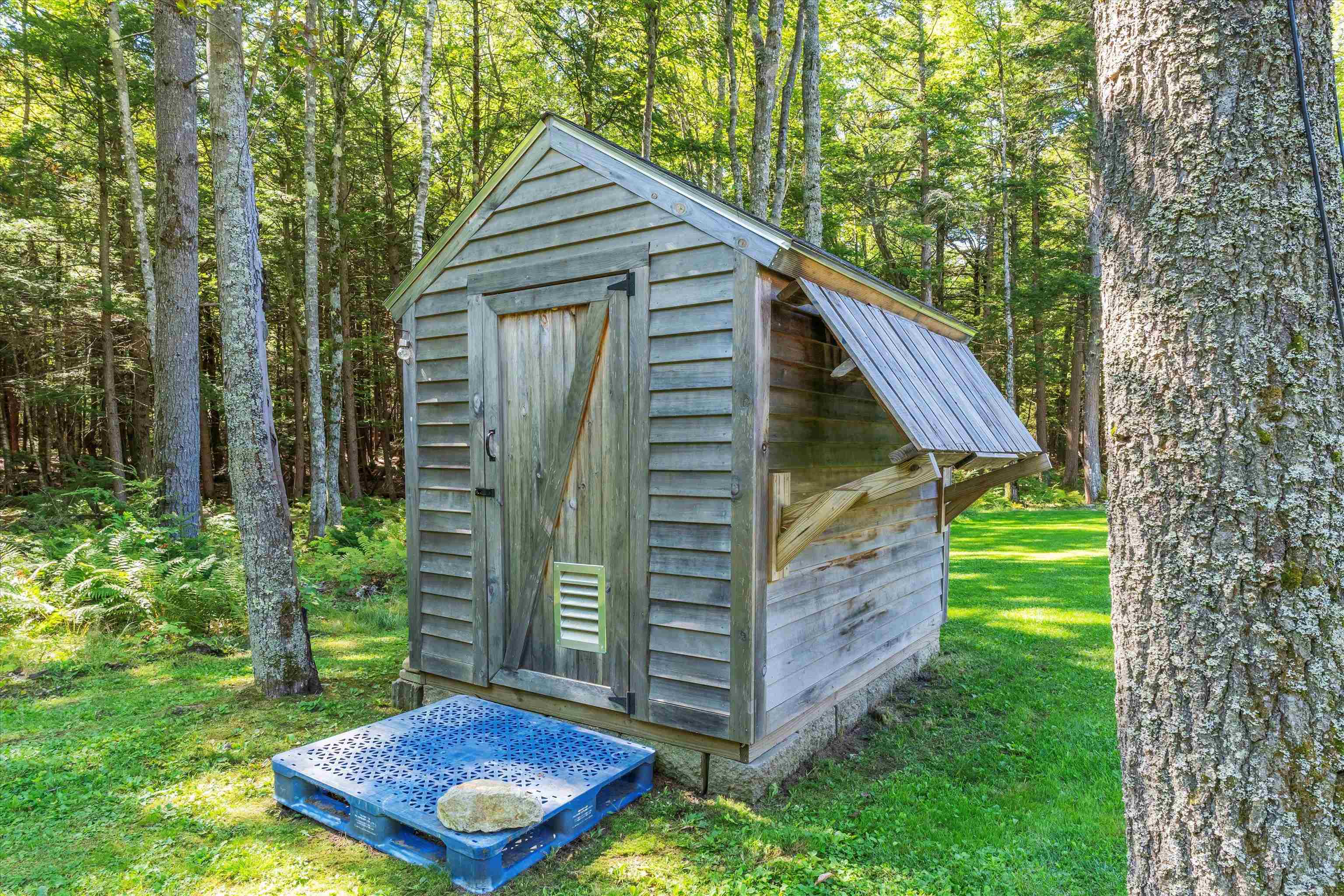 9 Greenleaf Road Sharon, NH 03458 - Photo 35 of 50
