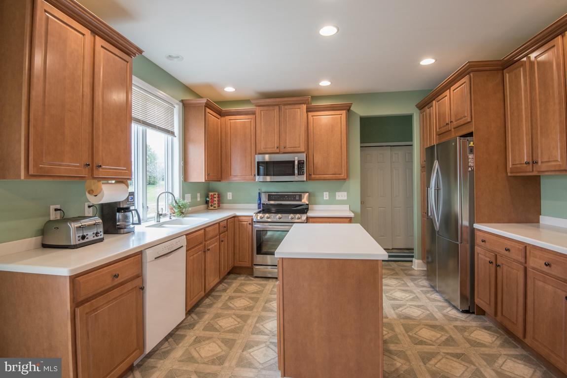1731 Rockvale Road Lancaster, PA 17602 - Photo 16 of 50 Gallery Image 16