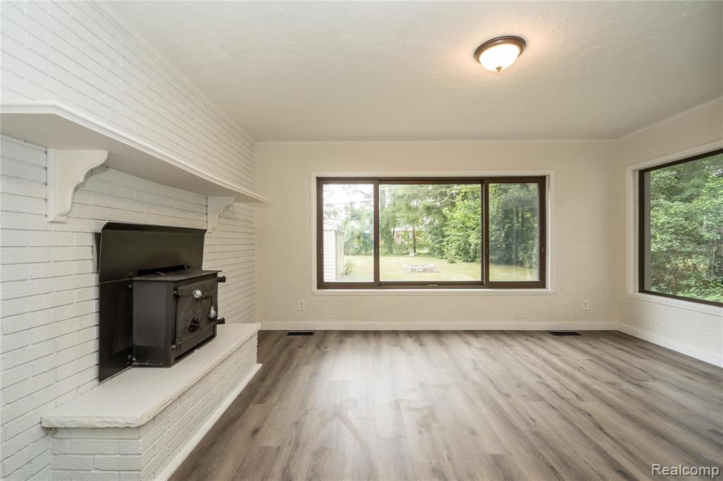 680 East Auburn Road Rochester Hills, MI 48307 - Photo 23 of 50