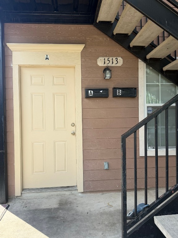 1513 Cage Street, Unit A Houston, TX 77020 - Photo 2 of 16 Welcome to 1513 Cage A!