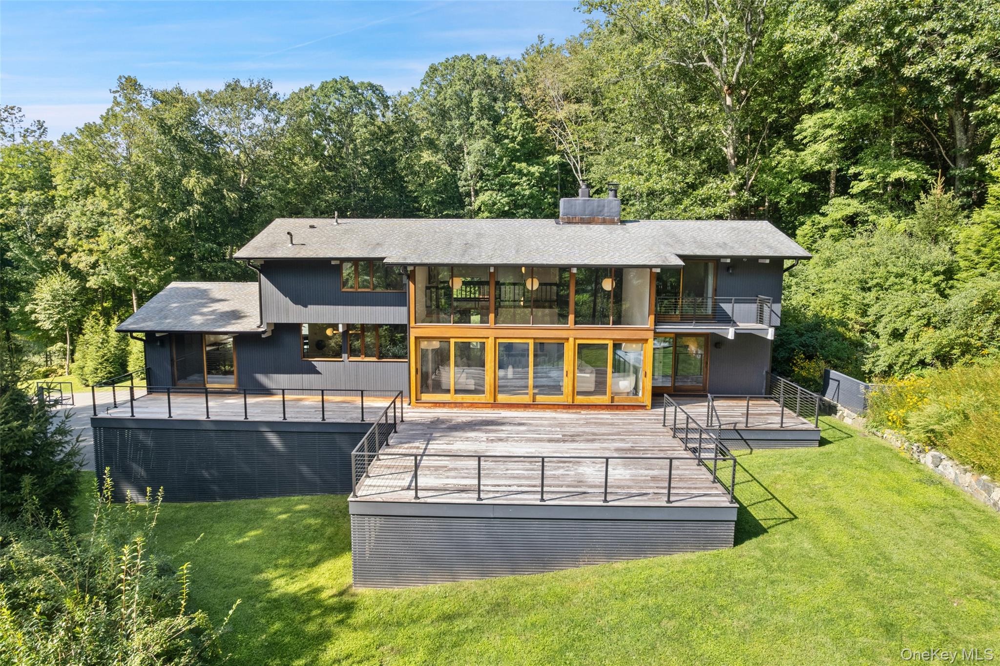 21 Black Spring Road Pound Ridge, NY 10576 - Photo 2 of 31 Gallery Image 2