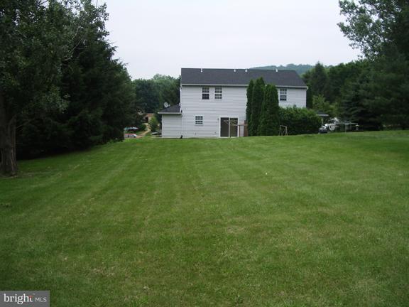 788 Farmdale Road Mount Joy, PA 17552 - Photo 3 of 21