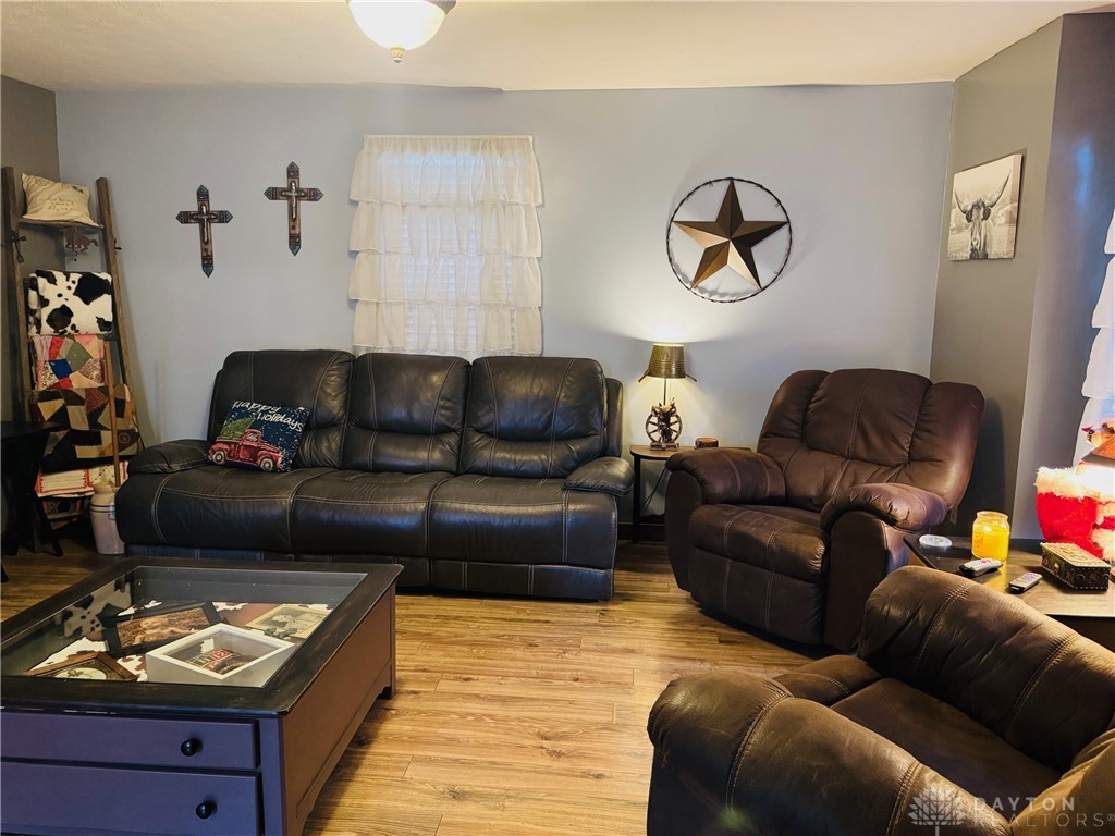 3114 Columbus Avenue Springfield, OH 45503 - Photo 4 of 34