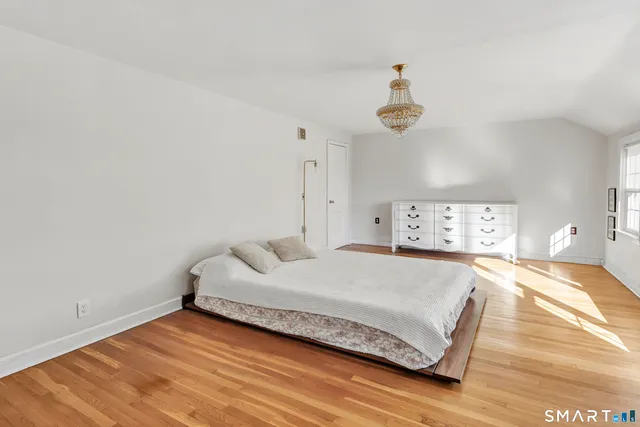 $3,400 | 124 Stiles Street, Stratford, CT 06614