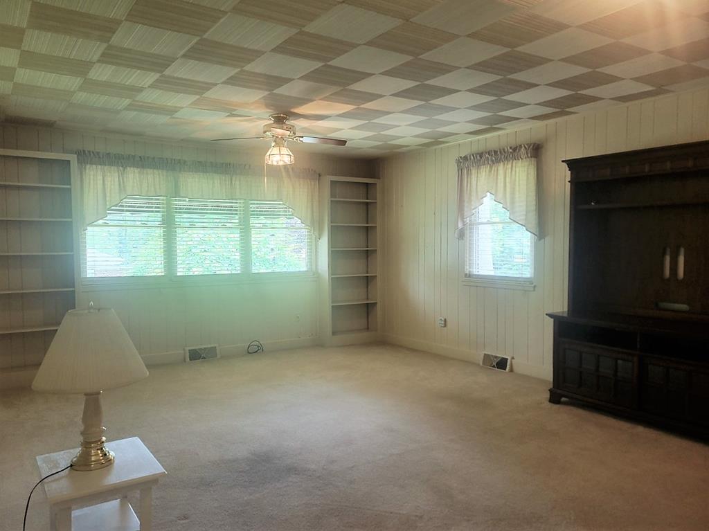 139 Ridgewood Circle Greenwood, SC 29649 - Photo 19 of 44 Gallery Image 19