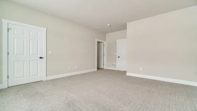 $319,900 | 833 Kenai Court, Roscoe, IL 61073