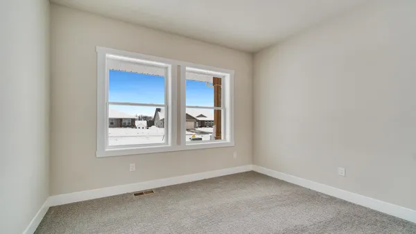 $319,900 | 833 Kenai Court, Roscoe, IL 61073