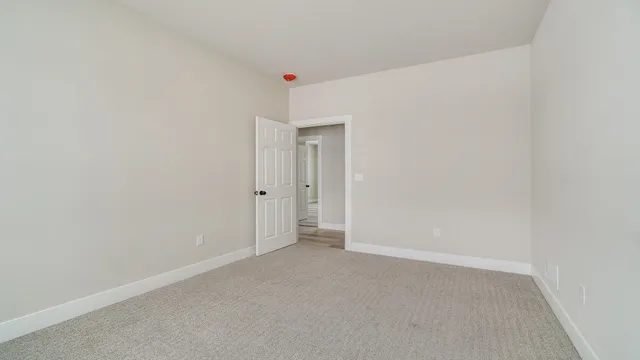 $319,900 | 833 Kenai Court, Roscoe, IL 61073