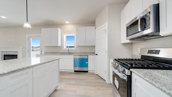 $319,900 | 833 Kenai Court, Roscoe, IL 61073