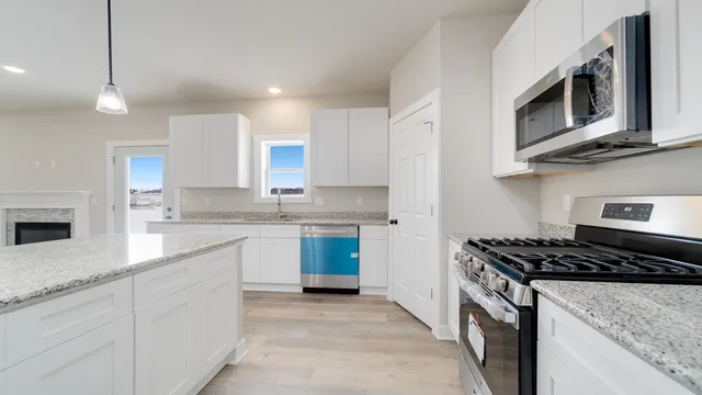 $319,900 | 833 Kenai Court, Roscoe, IL 61073