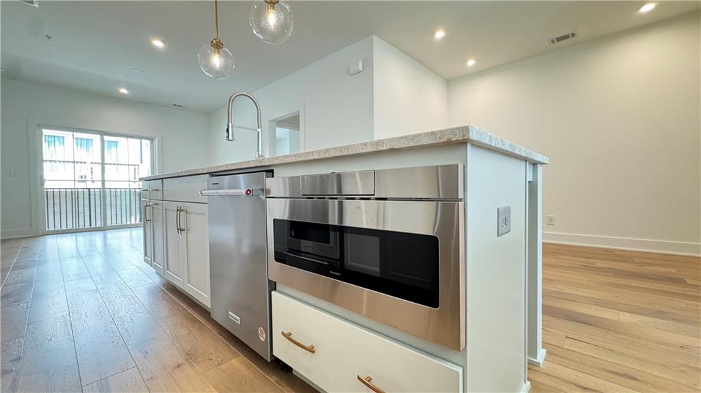 201 New Street, Unit 1101 Decatur, GA 30030 - Photo 11 of 48 Gallery Image 11