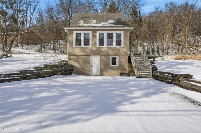 $315,000 | 700 Main Street West, Carver, MN 55315