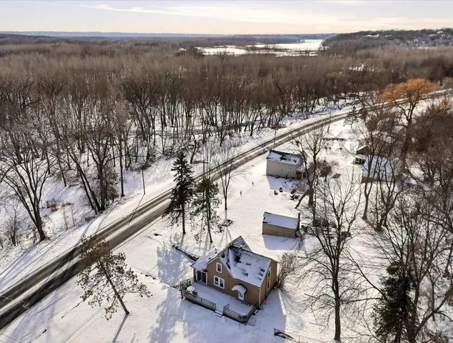 $315,000 | 700 Main Street West, Carver, MN 55315