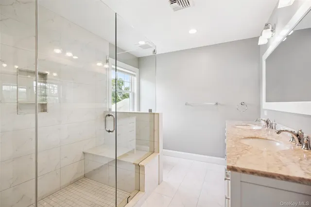 $1,295,000 | 11 Jennifer Lane, Rye Brook, NY 10573