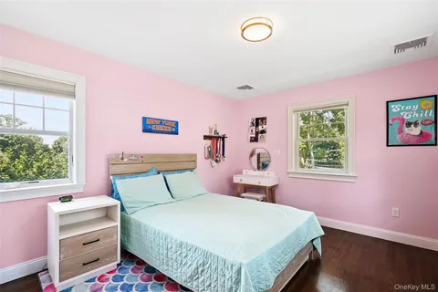 $1,295,000 | 11 Jennifer Lane, Rye Brook, NY 10573