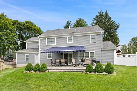 $1,295,000 | 11 Jennifer Lane, Rye Brook, NY 10573