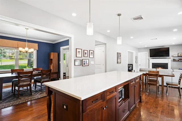 $1,295,000 | 11 Jennifer Lane, Rye Brook, NY 10573