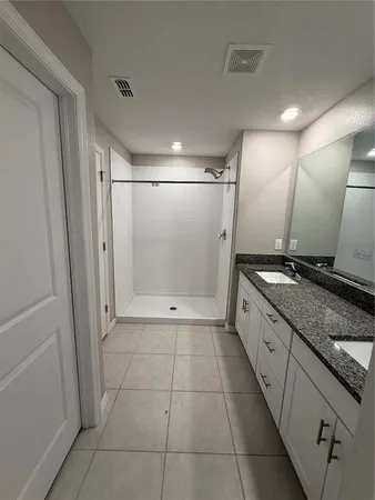 $2,500 | 3153 Oyster Cv Street, Wimauma, FL 33598