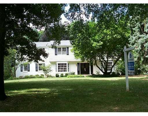 201 Hillcrest Road Fox Chapel, PA 15238 - Photo 1 of 1 Gallery Image 1