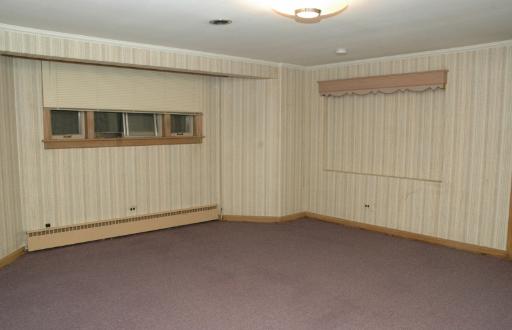 907 South Broadway Avenue Park Ridge, IL 60068 - Photo 15 of 16