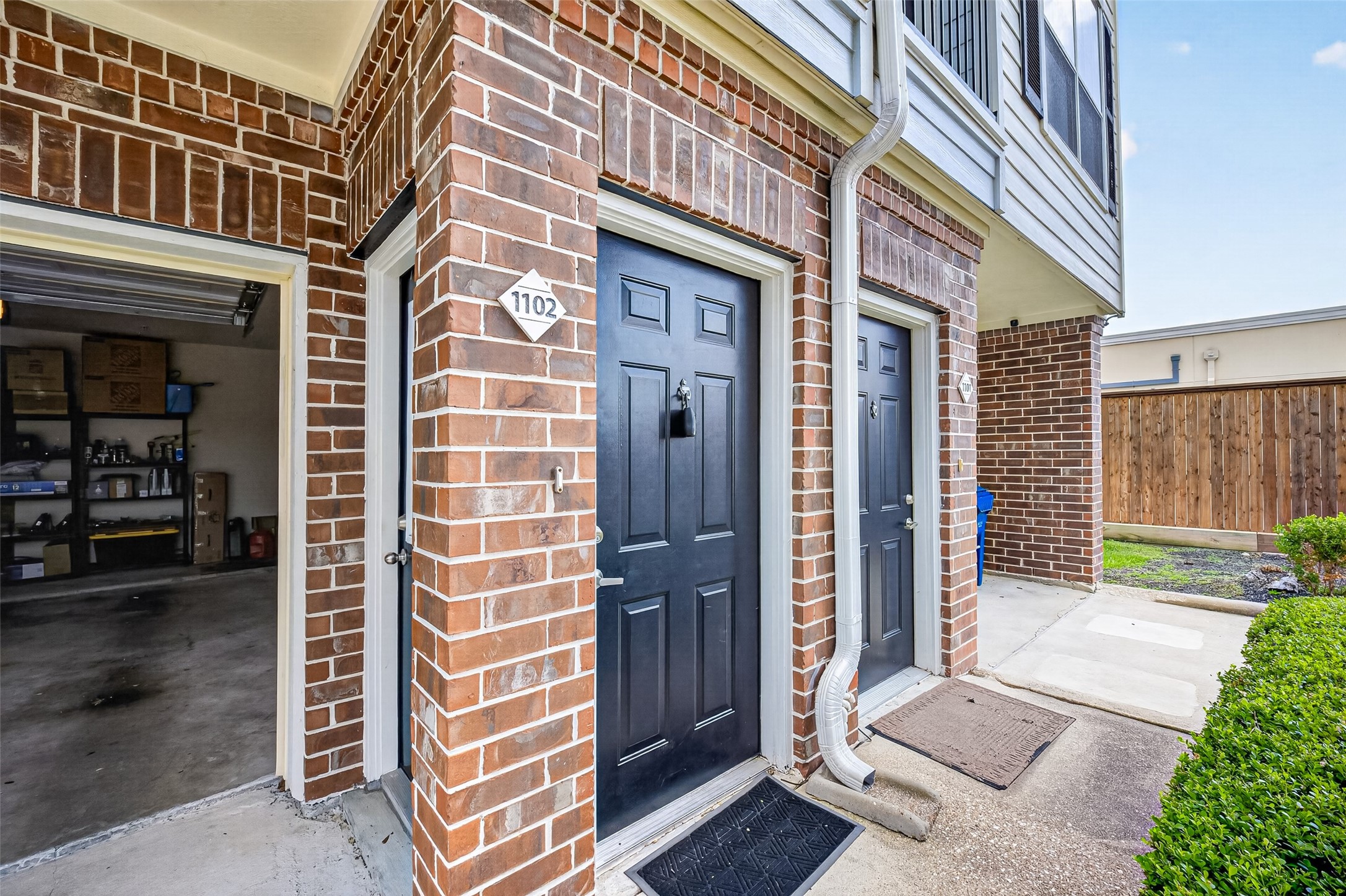 9200 Westheimer Road, Unit 1102 Houston, TX 77063 - Photo 2 of 17