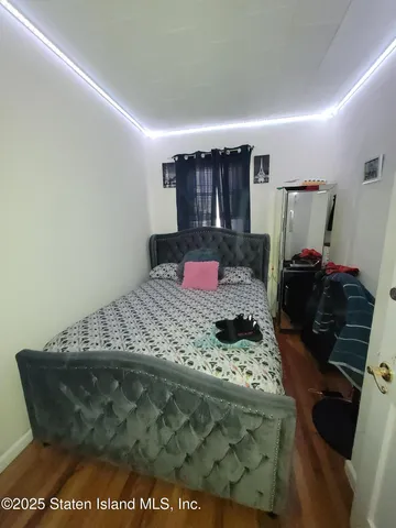 $925,000 | 164 Brighton Avenue | Tompkinsville