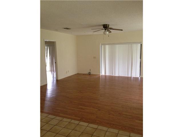 13188 Sand Ridge Road Palm Beach Gardens, FL 33418 - Photo 5 of 7