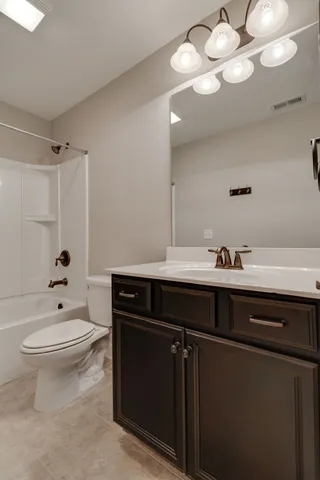 $2,095 | 335 Coronado Private Circle, Hendersonville, TN 37075