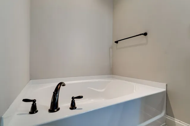 $2,095 | 335 Coronado Private Circle, Hendersonville, TN 37075