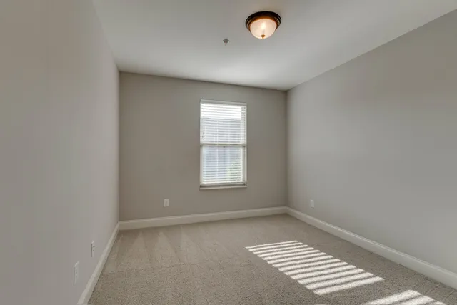 $2,095 | 335 Coronado Private Circle, Hendersonville, TN 37075