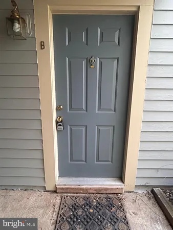 $2,500 | 2225 Lovedale Lane, Unit 302A, Reston, VA 20191