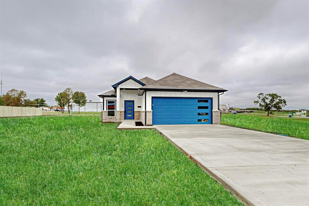 210 East Rusk Rice, TX 75155 - Photo 1 of 1 Gallery Image 1