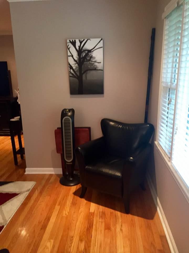 8026 Cedar Grove Road Cross Plains, TN 37049 - Photo 10 of 30 a living room with furniture