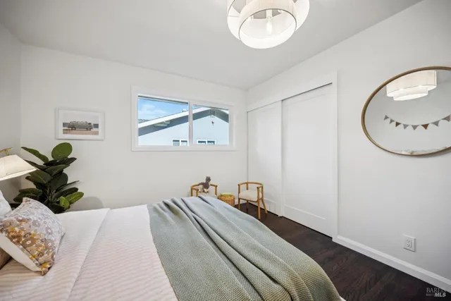 $1,249,000 | 3 Fabian Court, Novato, CA 94947