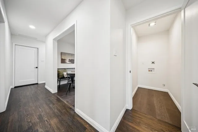 $1,249,000 | 3 Fabian Court, Novato, CA 94947