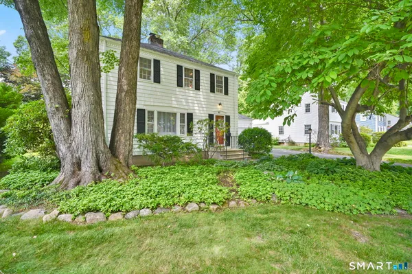 $499,900 | 41 Sequin Road, West Hartford, CT 06117