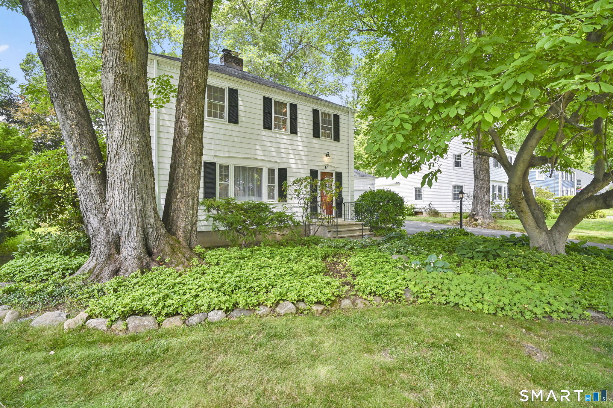 41 Sequin Road West Hartford, CT 06117 - Photo 1 of 40