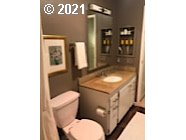 7522 Southwest Barnes Road, Unit B Portland, OR 97225 - Photo 24 of 31 Gallery Image 24