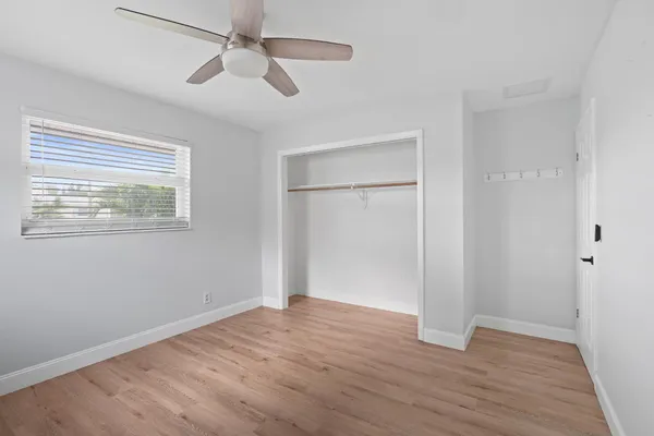 $2,300 | 9 Robalo Court, North Palm Beach, FL 33408