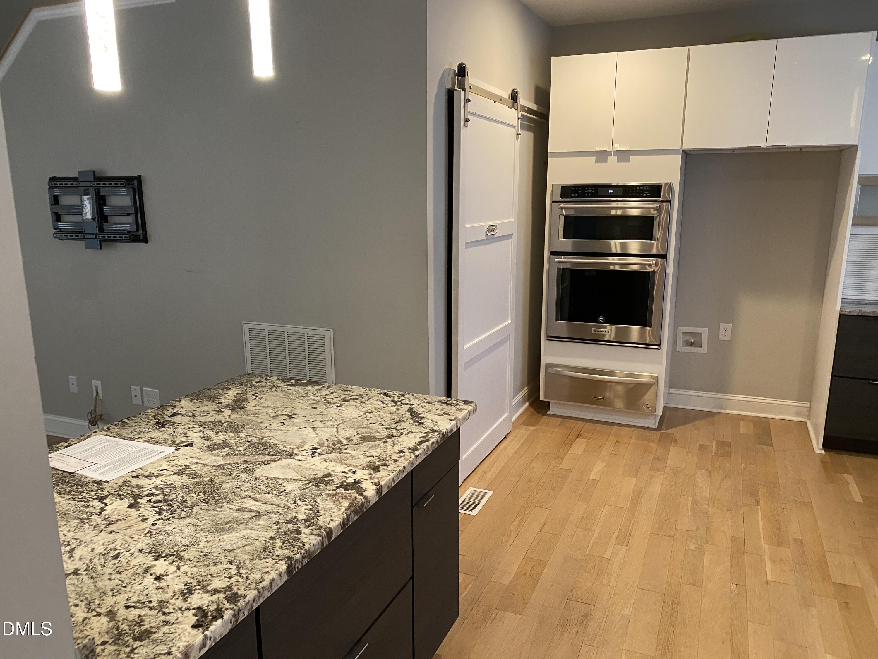 5402 Russell Road Durham, NC 27712 - Photo 13 of 33