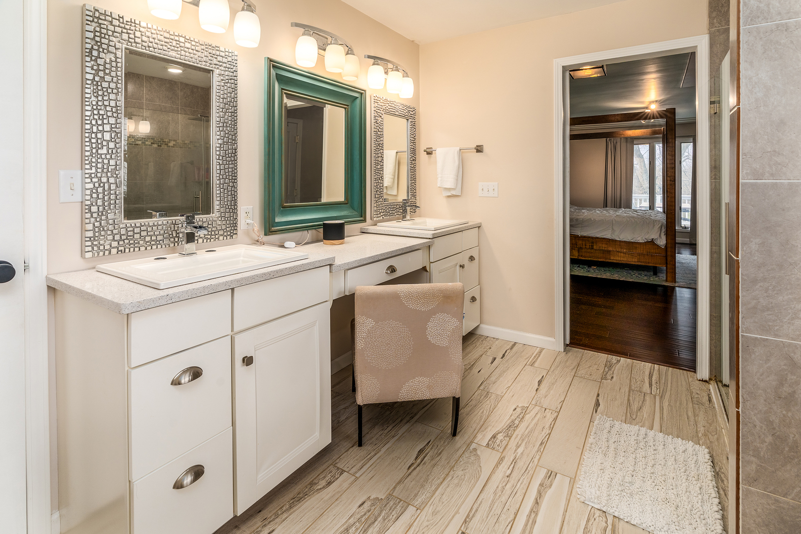 2930 Campground Road Anna, IL 62906 - Photo 53 of 81 a en suite bathroom with a sink and a mirror
