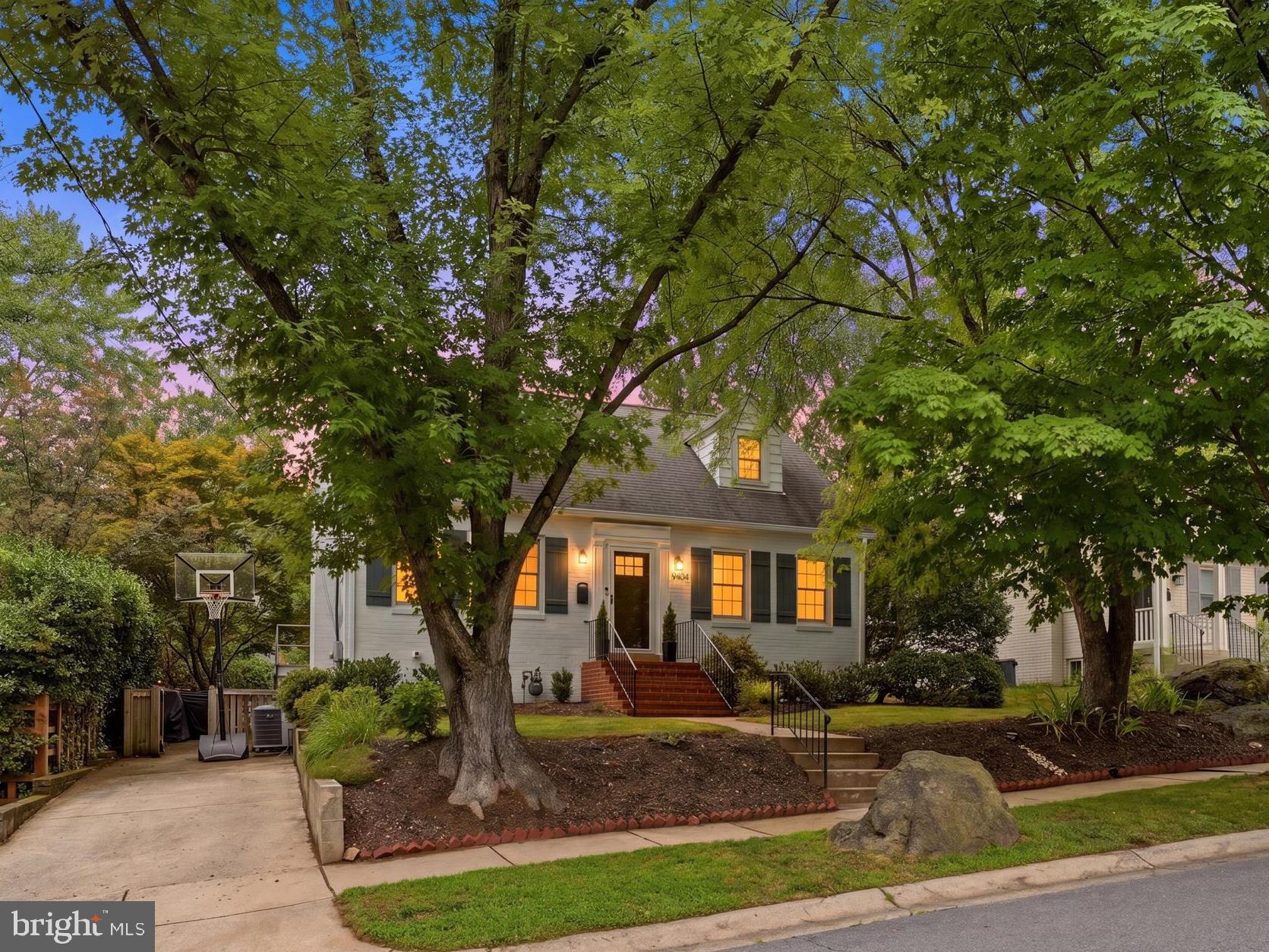 9404 Worth Avenue Silver Spring, MD 20901 - Photo 1 of 70