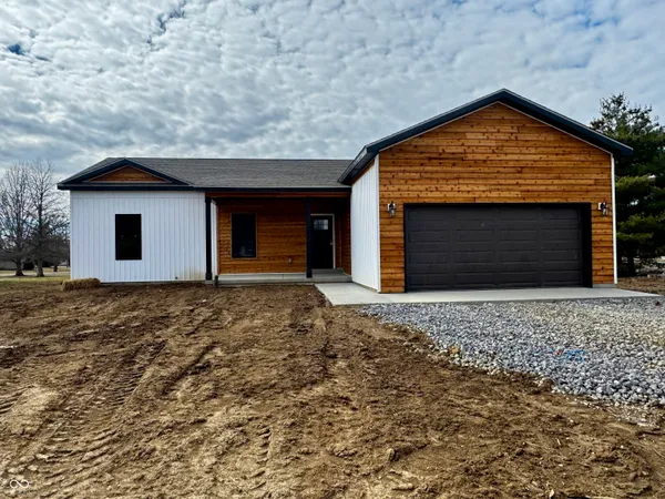 $289,999 | 780 Northern Acres Drive, Ladoga, IN 47954