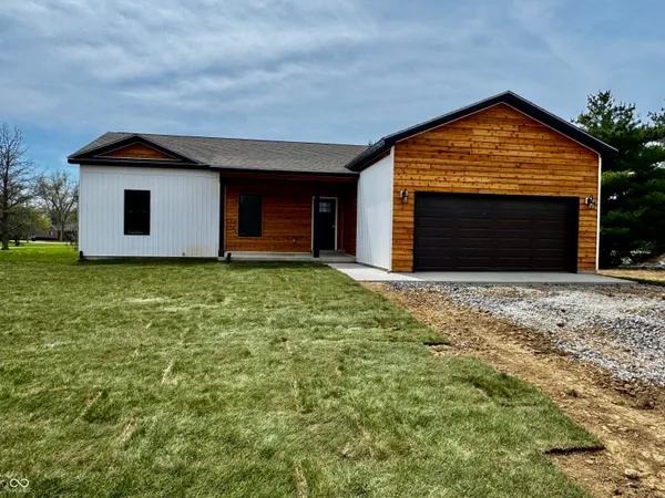 $289,999 | 780 Northern Acres Drive, Ladoga, IN 47954