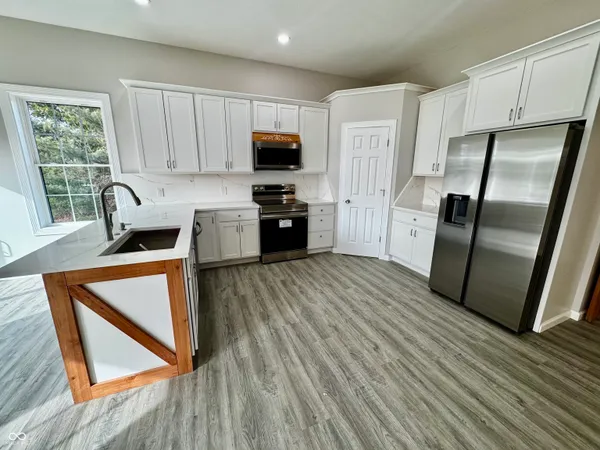 $289,999 | 780 Northern Acres Drive, Ladoga, IN 47954