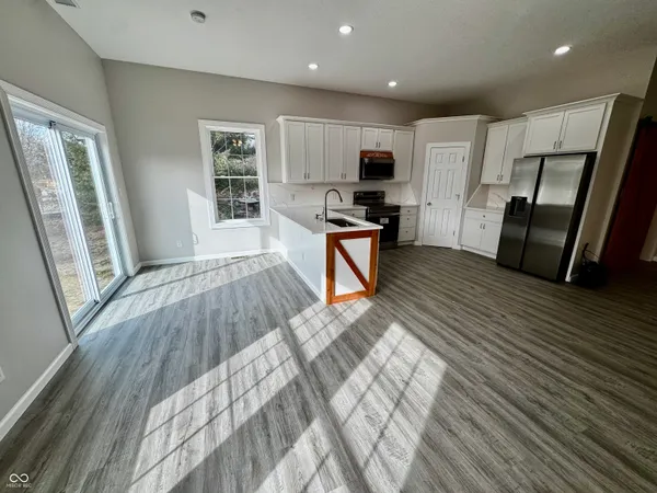 $289,999 | 780 Northern Acres Drive, Ladoga, IN 47954